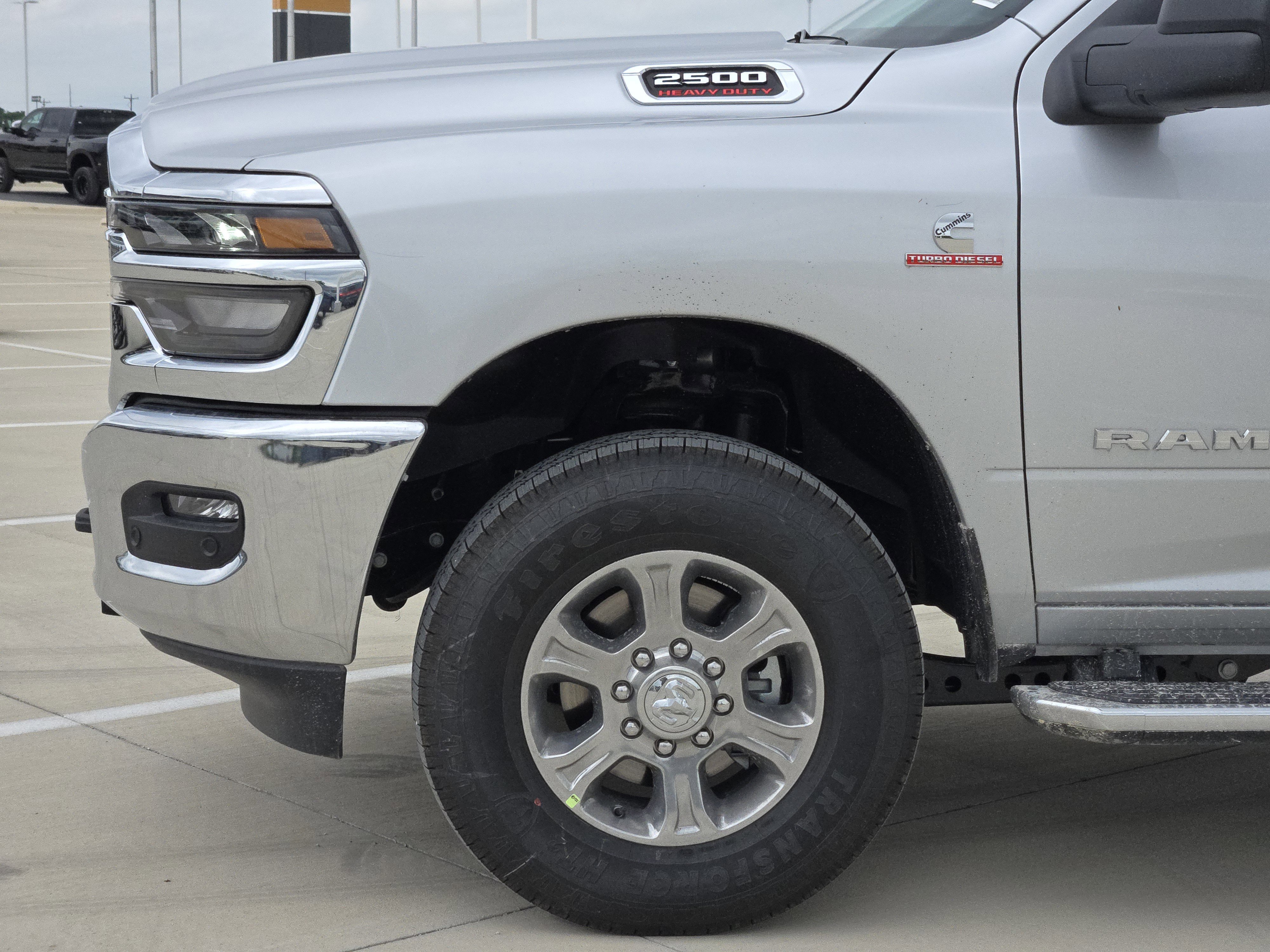 New 2026 Silver-Zynith Exterior Paint RAM Lone Star image 6