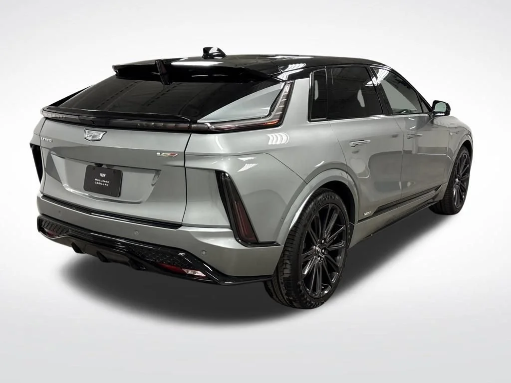 New 2026 Argent Silver Metallic Cadillac V-Series image 22