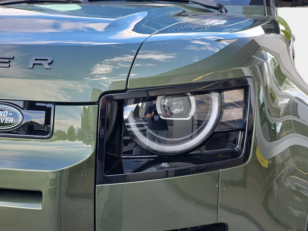 New 2026 Woolstone Green LAND ROVER X-Dynamic SE image 33