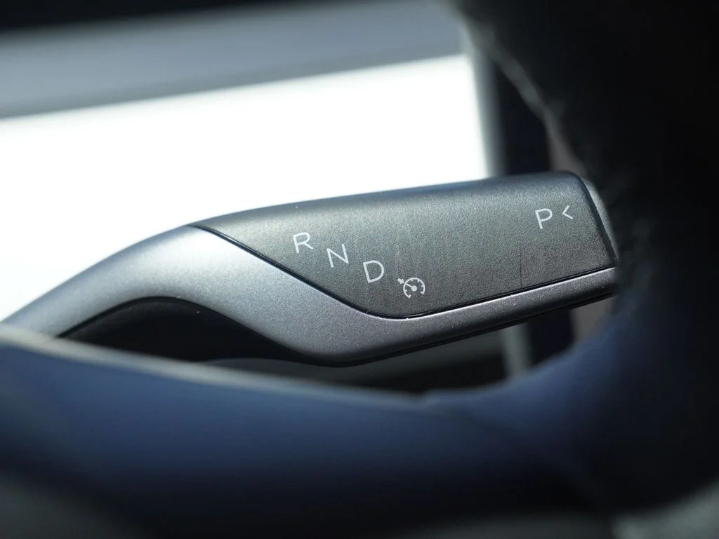 Used 2022 White Tesla Long Range image 9