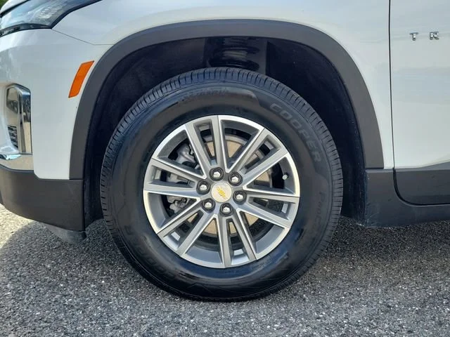 2023 Chevrolet Traverse 3LT - Photo 6