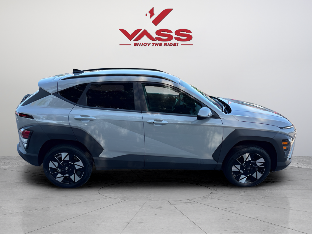 Certified Used 2025 Gray Hyundai SEL image 6
