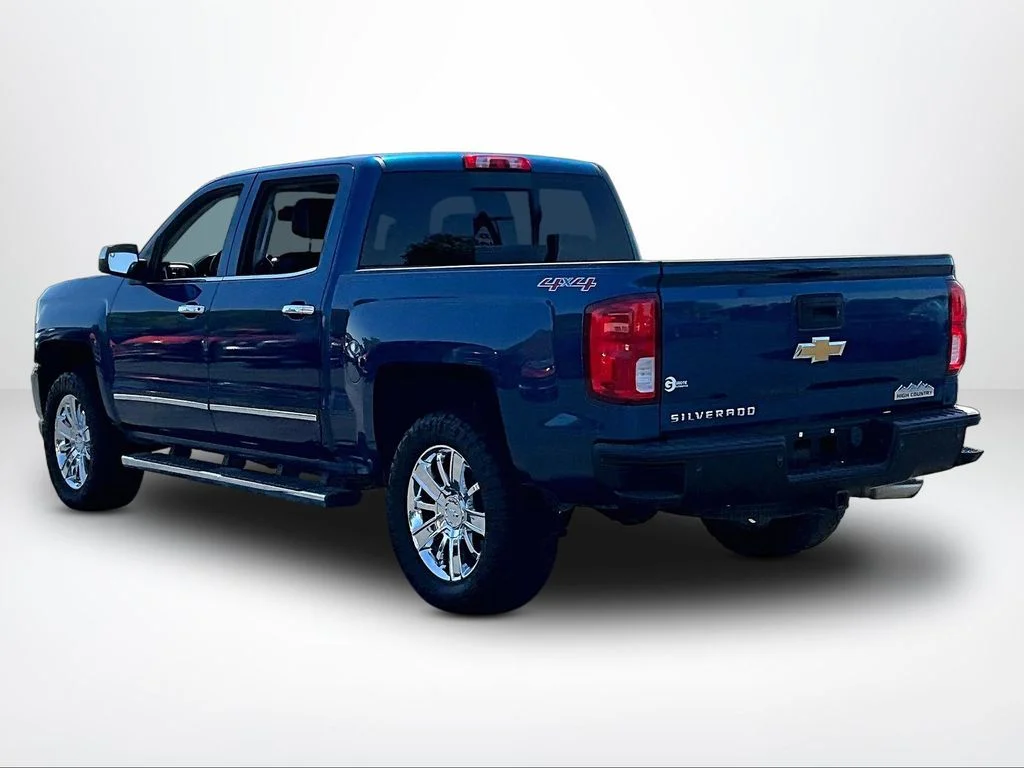 Used 2017 Blue Chevrolet High Country image 13