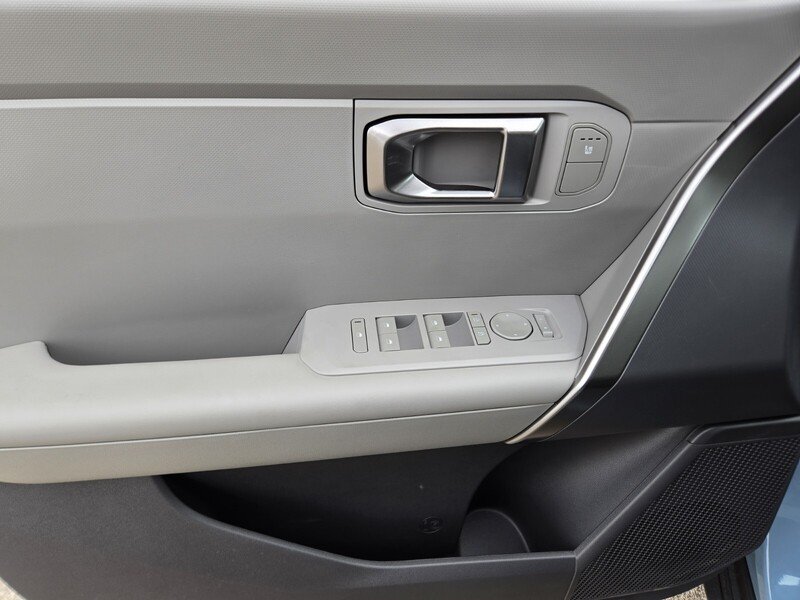 New 2027 Frost Blue Kia S image 9