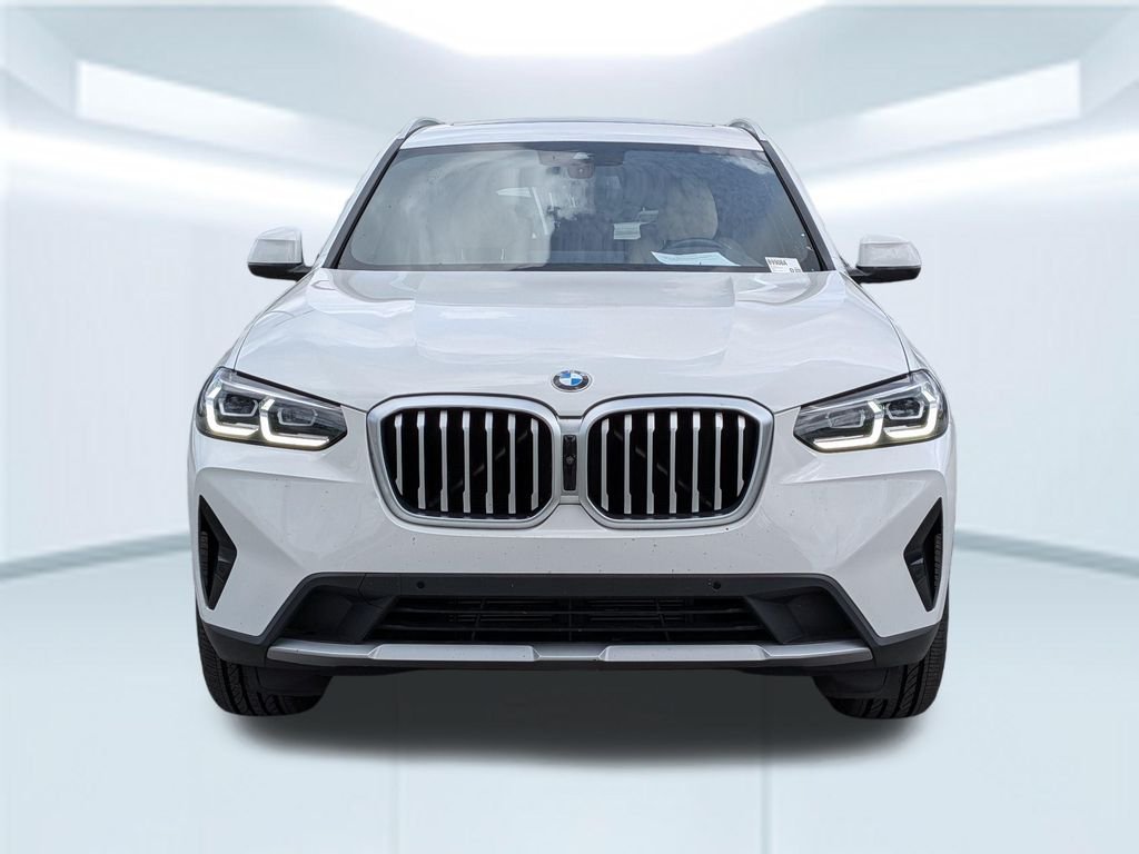 Used 2023 White BMW sDrive30i image 8