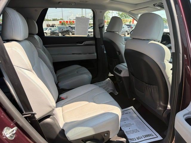Used 2020 Sierra Burgundy Hyundai SEL image 19