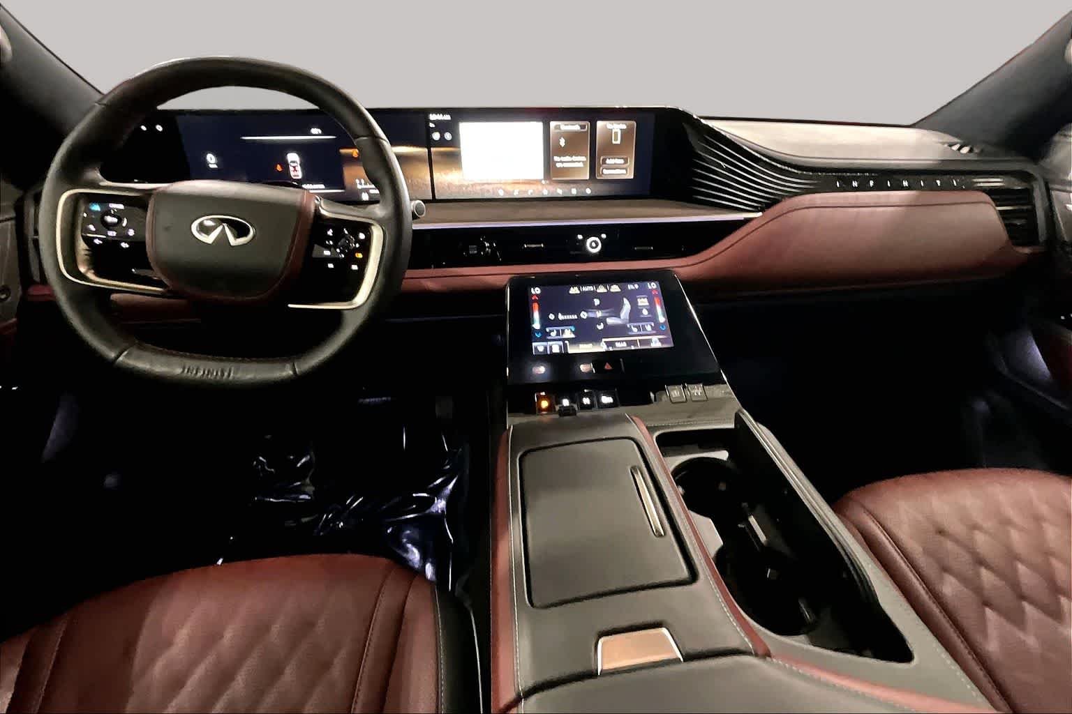 Used 2025 Dynamic Metal/Black Obsidian INFINITI AUTOGRAPH image 14