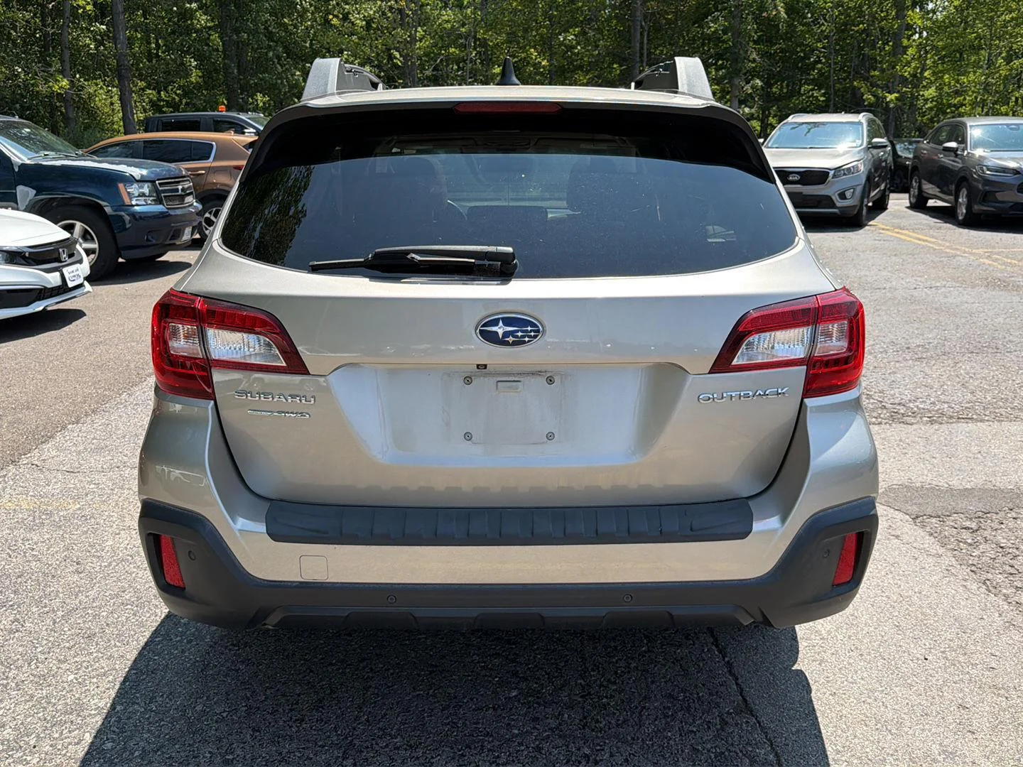 Used 2019 Tungsten Metallic Subaru Limited image 10