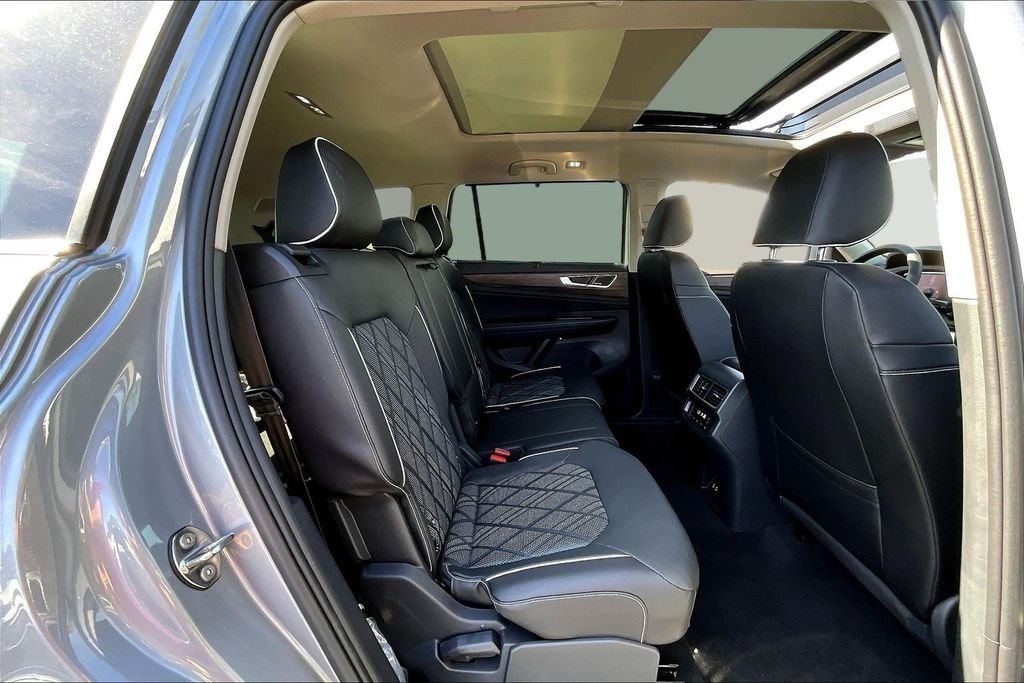 2026 Volkswagen Atlas SEL Premium R-Line - Photo 23