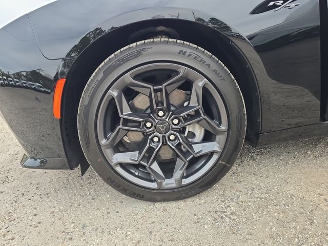 New 2026 Diamond Black Crystal Pearlcoat Dodge  image 27