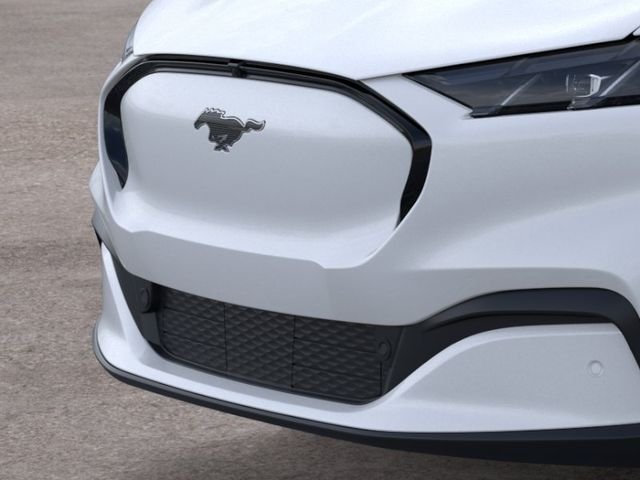 New 2026 Star White Metallic Tri-coat Ford Premium image 17