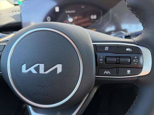 New 2026 Yacht Blue Kia EX image 23