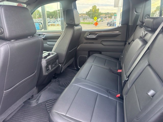 Used 2022 Black Chevrolet RST image 12