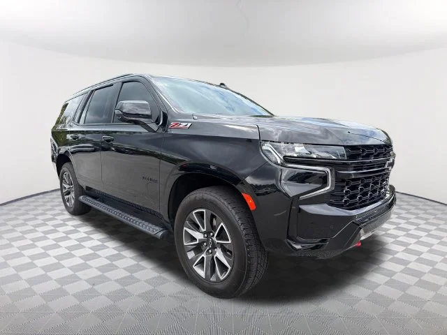 Used 2023 BLACK Chevrolet Z71 image 3