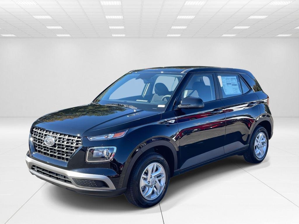 New 2026 Black Hyundai SE image 3