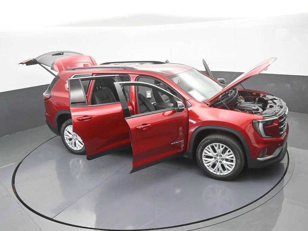 Used 2024 Volcanic Red Tintcoat GMC Elevation image 78