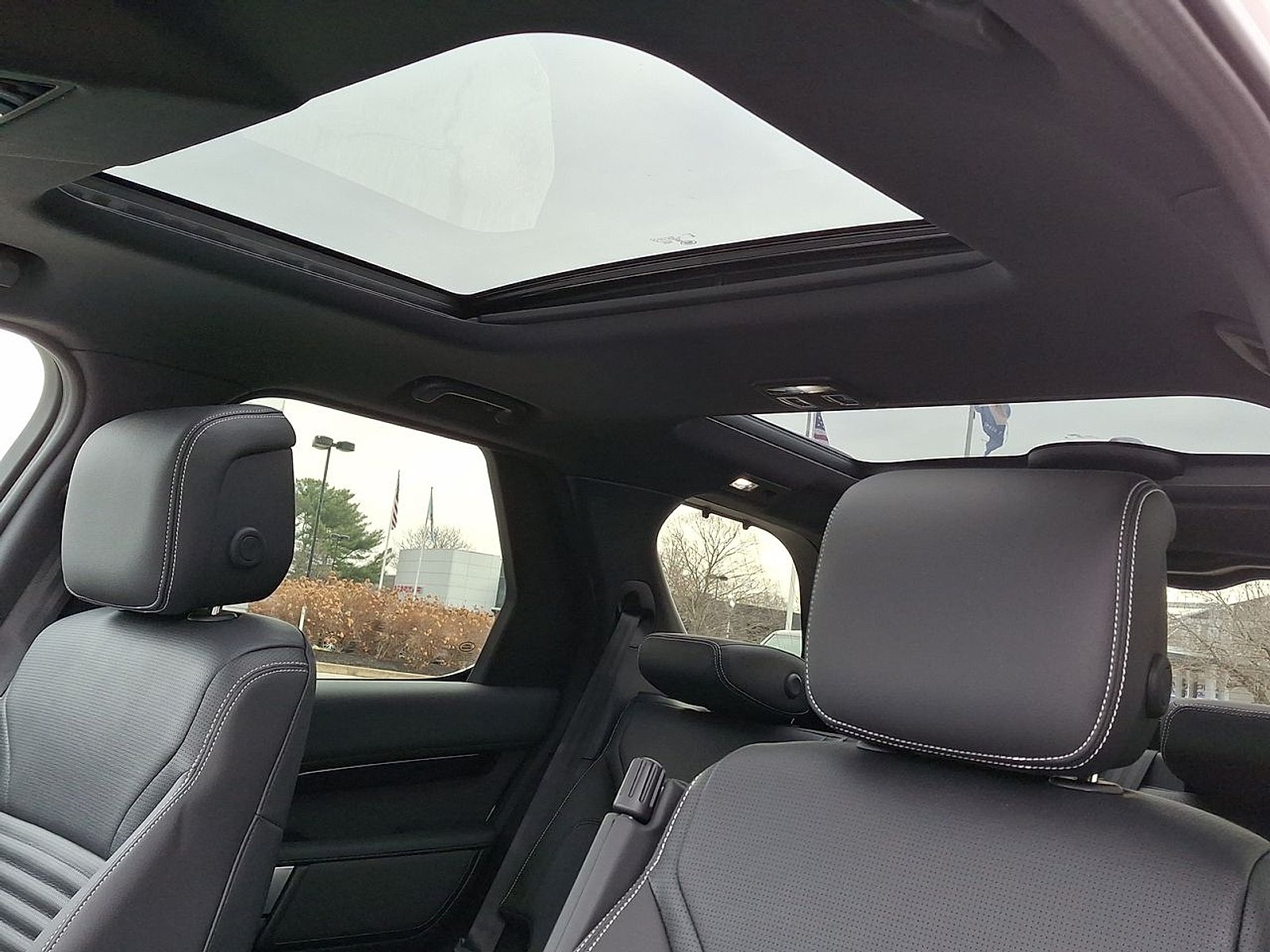 2025 Land Rover Discovery S - Photo 27