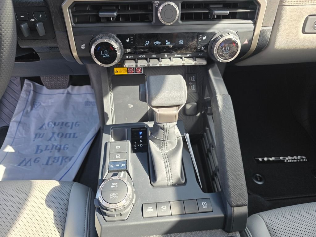 2026 Toyota Tacoma Limited - Photo 27
