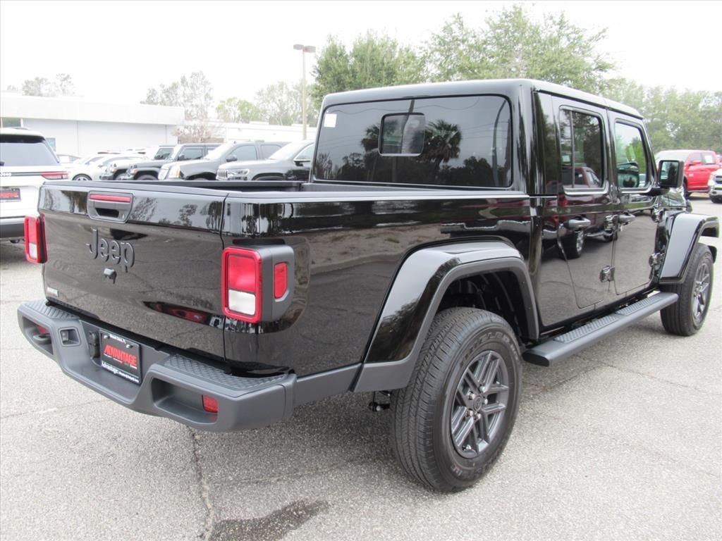 New 2026 Black Clearcoat Jeep Sport S image 7
