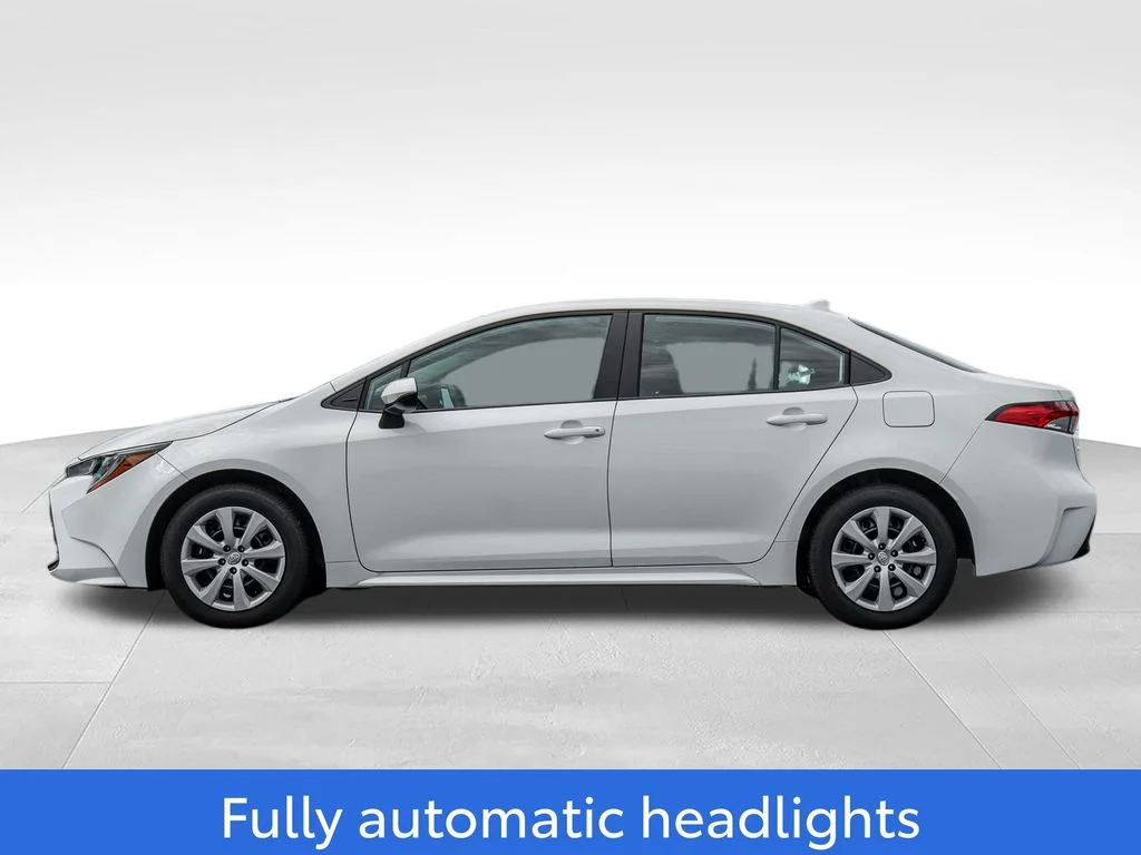 Used 2026 White Toyota LE image 4