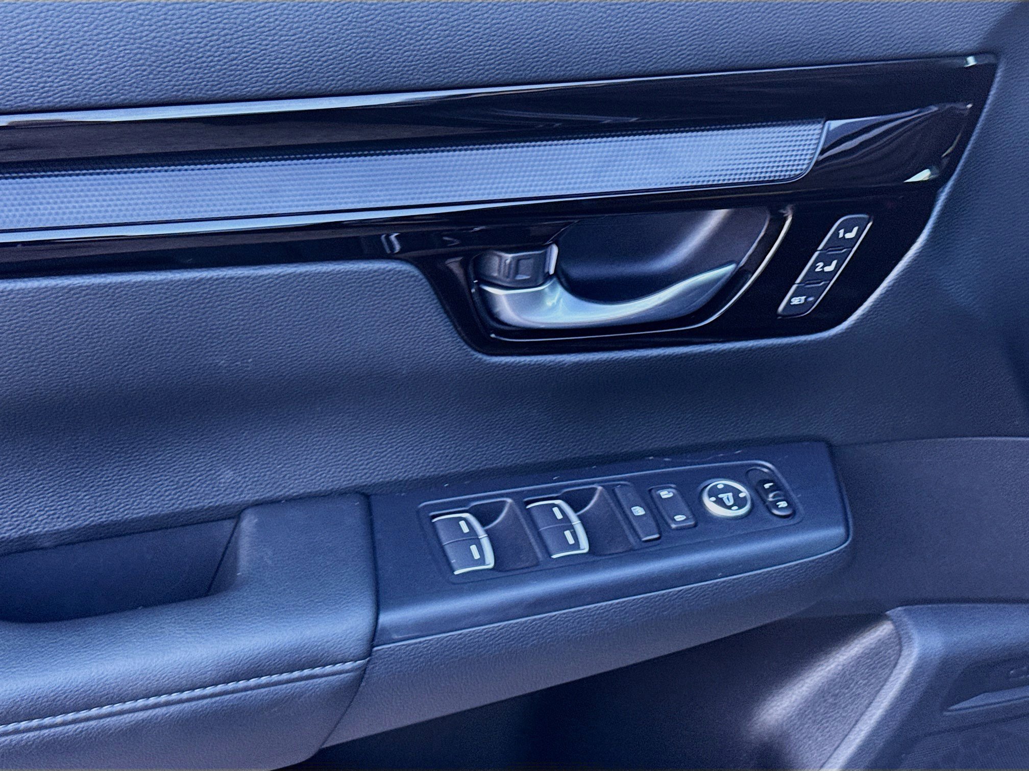 2024 Honda CR-V EX-L - Photo 16