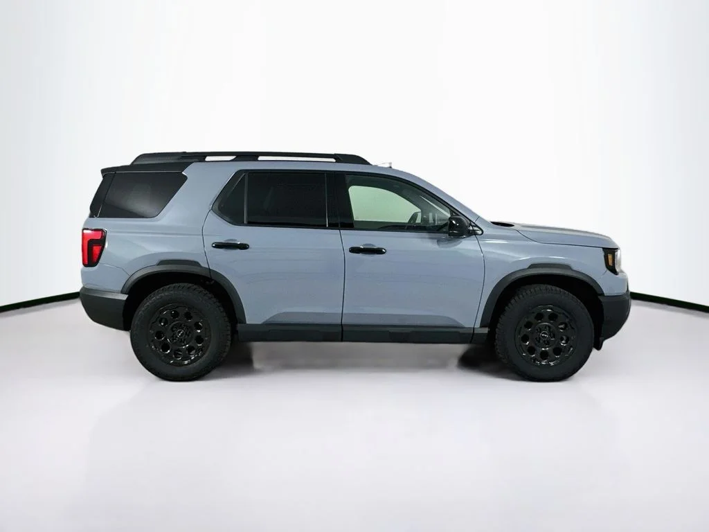 New 2026 Sonic Gray Pearl Honda TrailSport Elite Blackout image 9