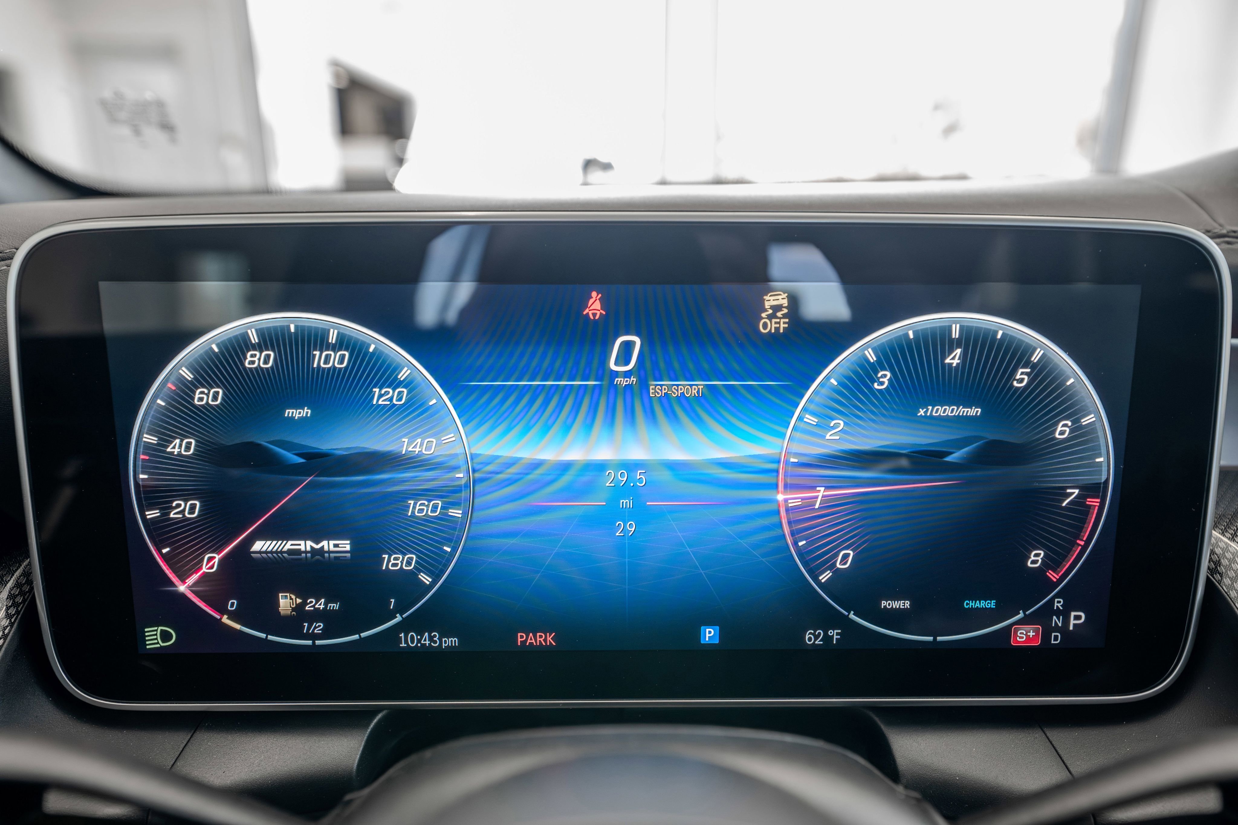 2025 Mercedes-Benz GLC AMG GLC43 - Photo 10