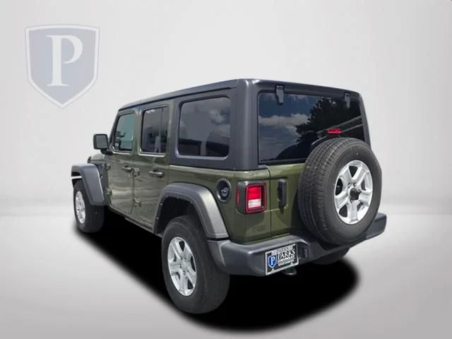 Used 2022 Green Jeep Unlimited Sport S image 8