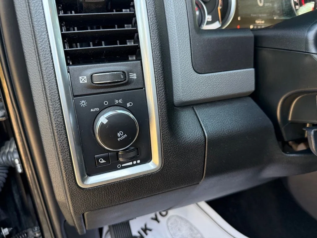 Used 2018 Black Ram Big Horn image 12
