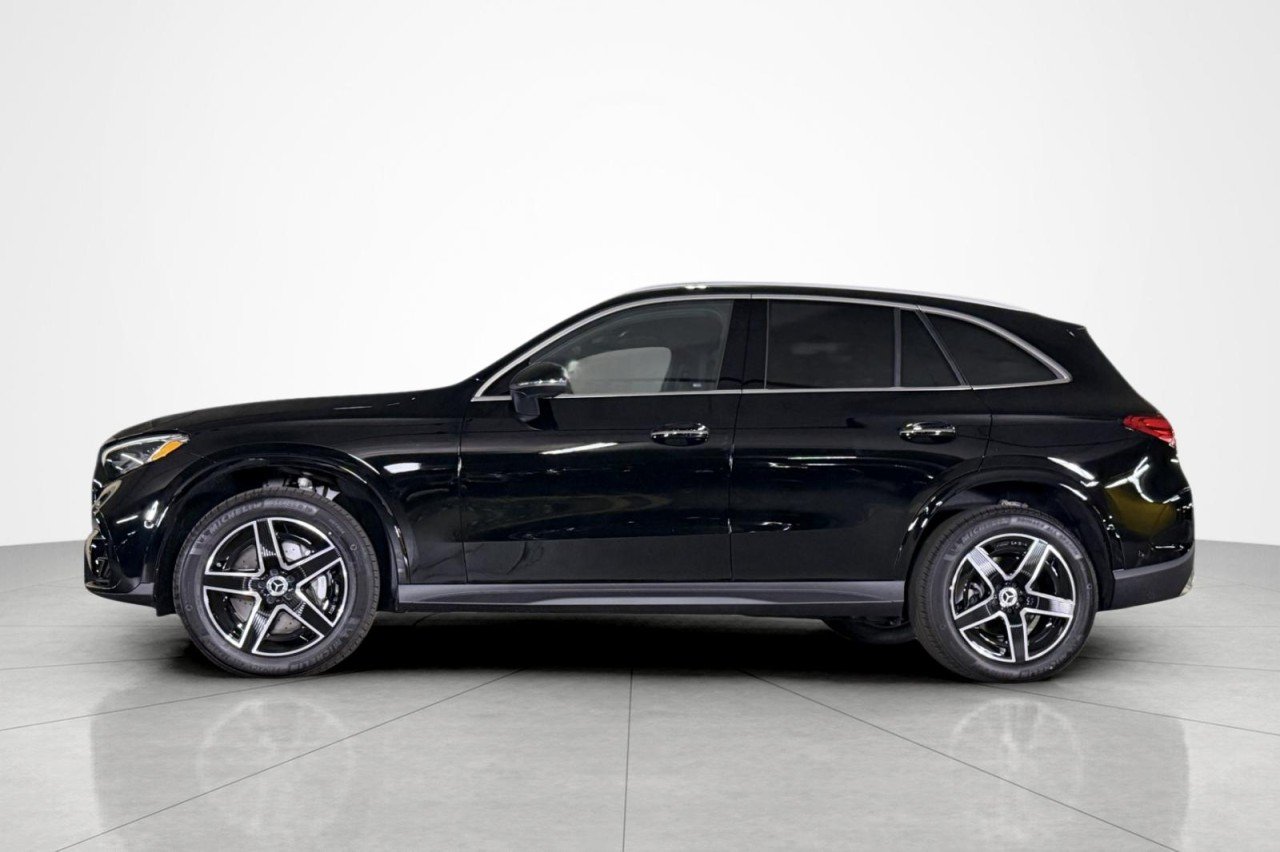 New 2026 Black Mercedes-Benz GLC 300 4MATIC® SUV image 2