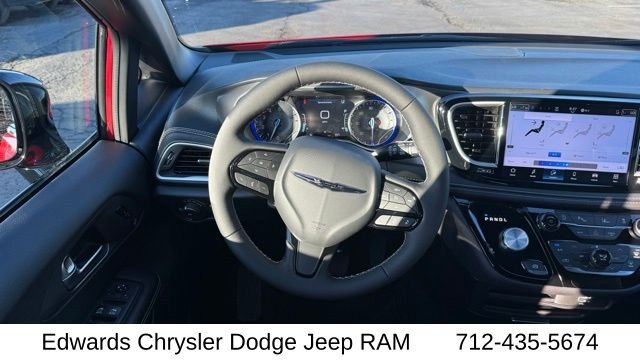New 2026 Red Hot Pearl-Coat Exterior Paint Chrysler Select image 37