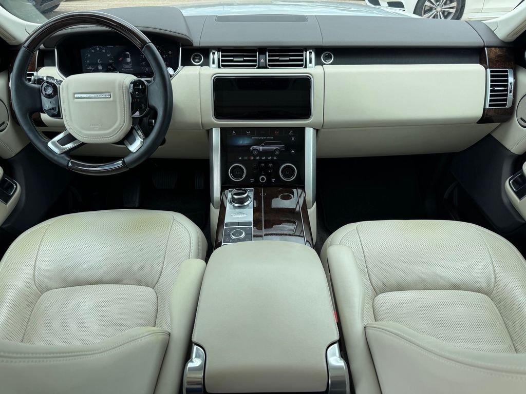 Used 2020 Black Land Rover HSE image 21