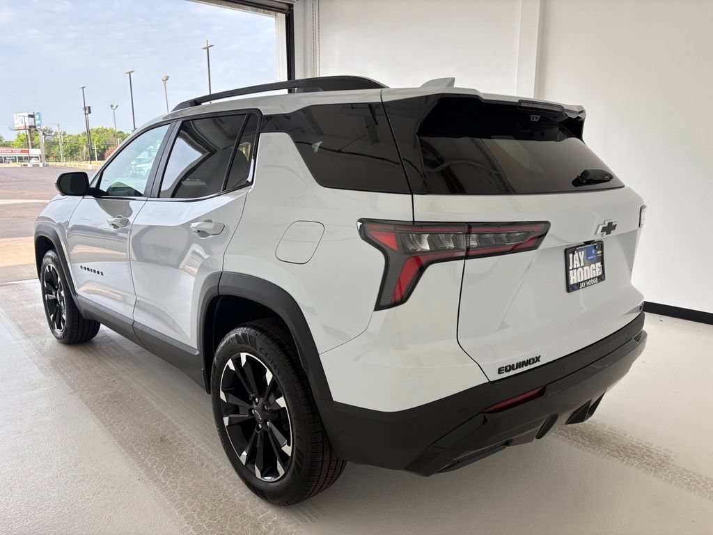 2027 Chevrolet Equinox RS - Photo 20