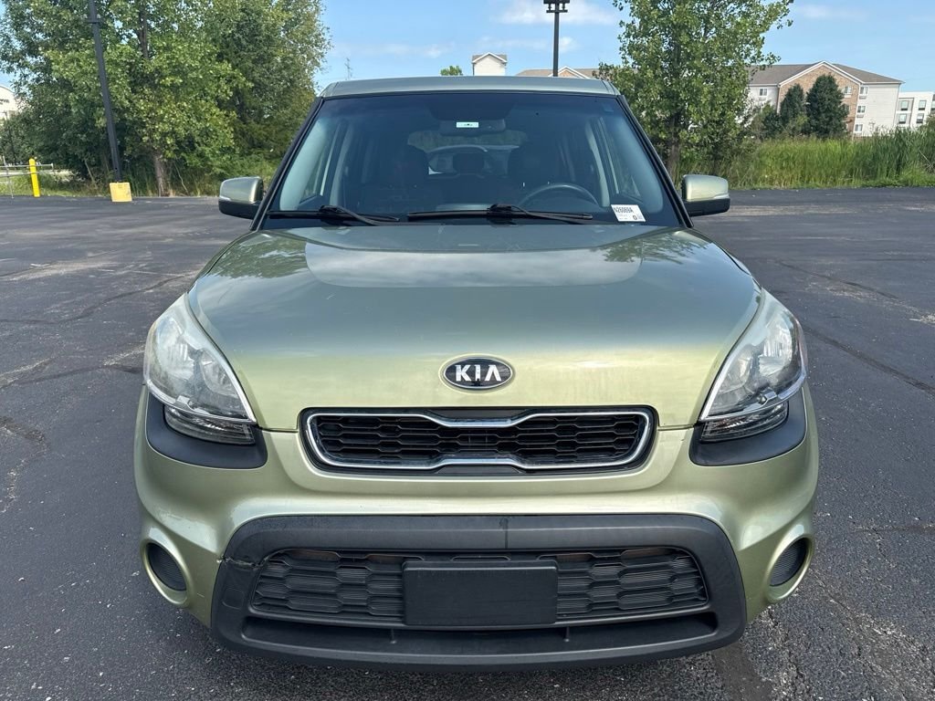 Used 2012 Green Kia Plus image 8