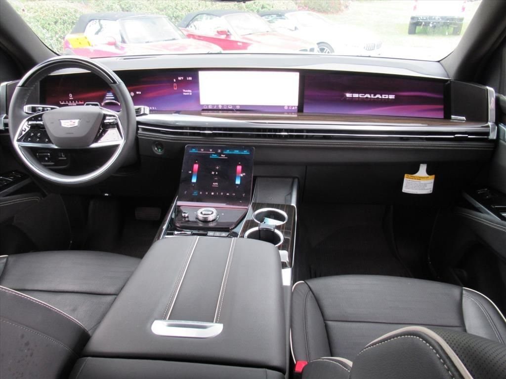 2025 Cadillac Escalade Premium Luxury - Photo 12