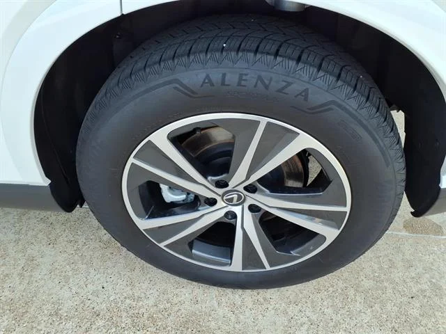 Certified Used 2025 Eminent White Pearl Lexus Premium image 18