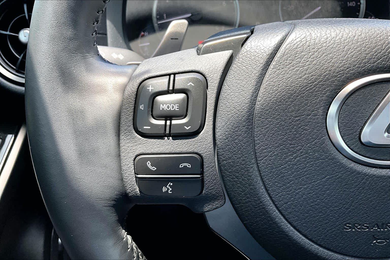 Used 2025 Ultra White Lexus F SPORT Design image 22