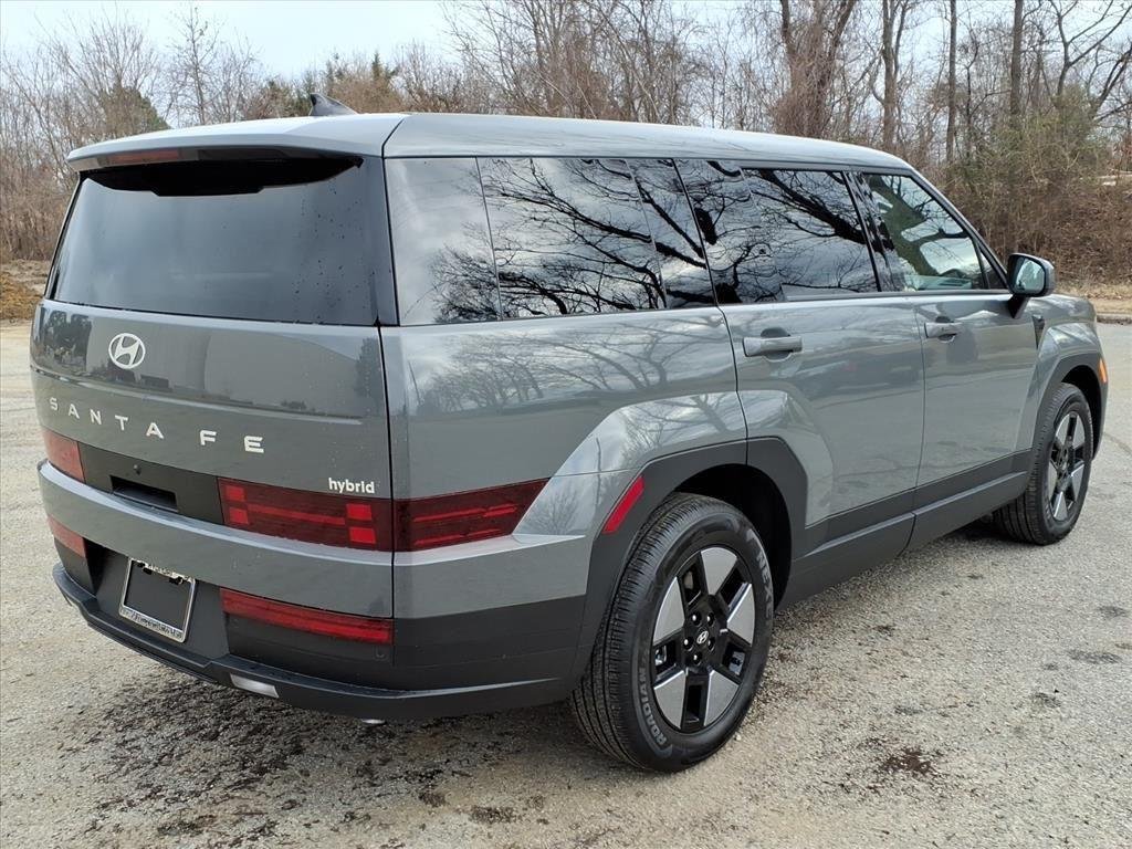 New 2026 Hampton Gray Hyundai SE image 7