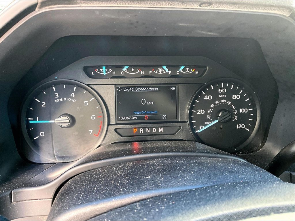 Used 2018 Blue Ford XL image 8