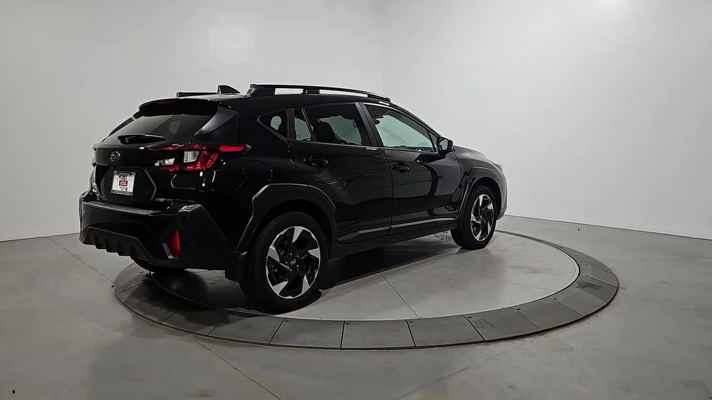2025 Subaru Crosstrek Limited - Photo 11