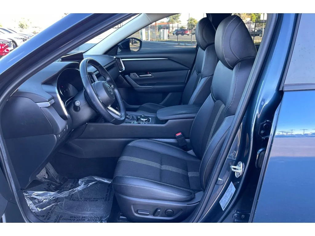 Used 2023 Ingot Blue Mica Mazda 2.5 S Preferred Plus Package image 11