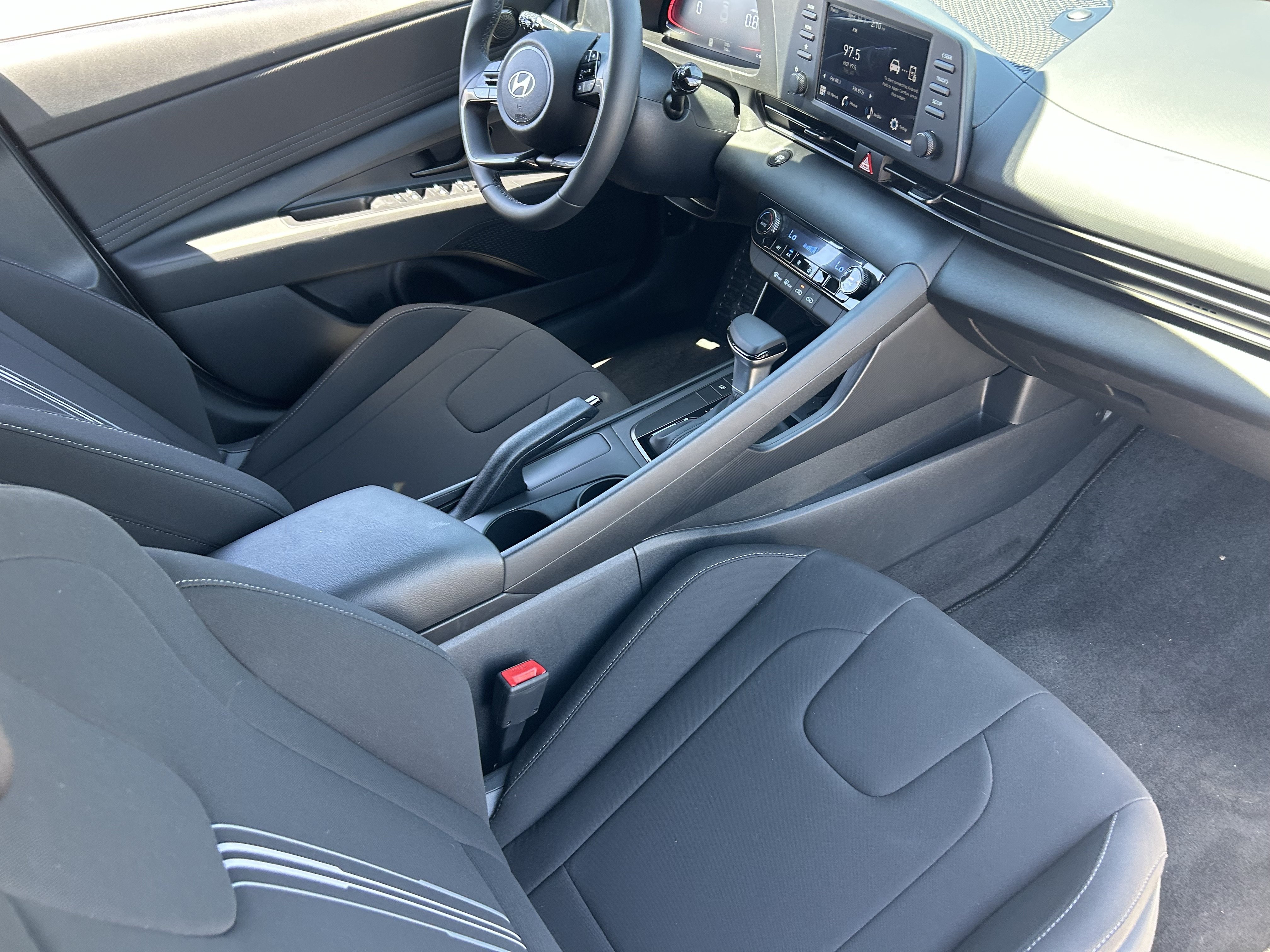 Used 2026 Serenity White Hyundai SEL Sport image 12