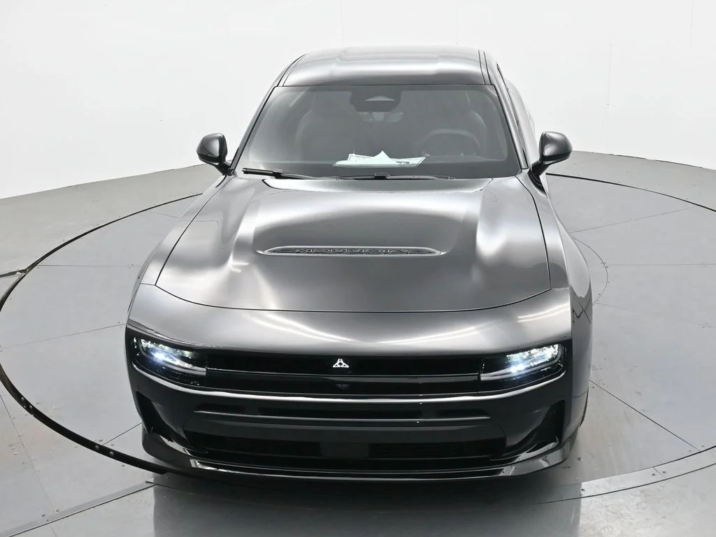 New 2026 Diamond Black Crystal Pearlcoat Dodge Scat Pack image 22