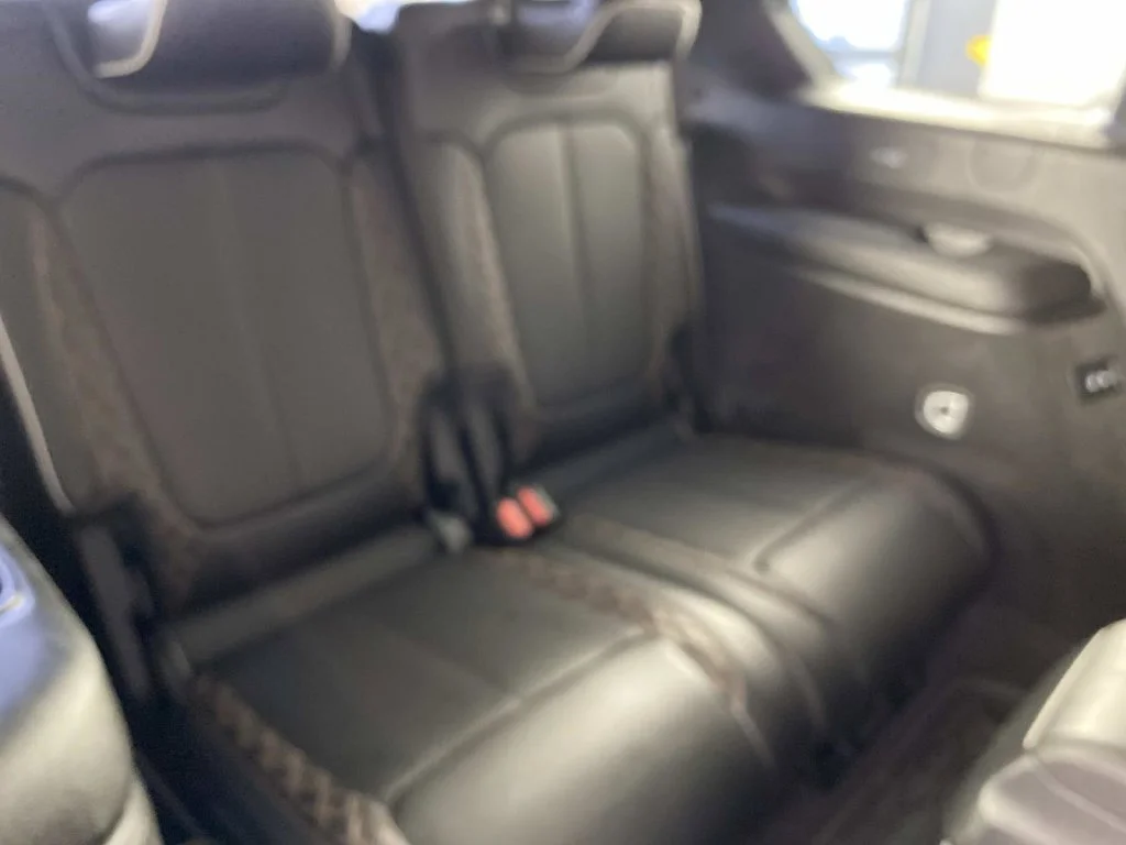 Used 2021 Diamond Black Jeep Summit image 12