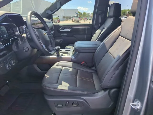 Used 2025 Sterling Gray Metallic Chevrolet High Country image 11