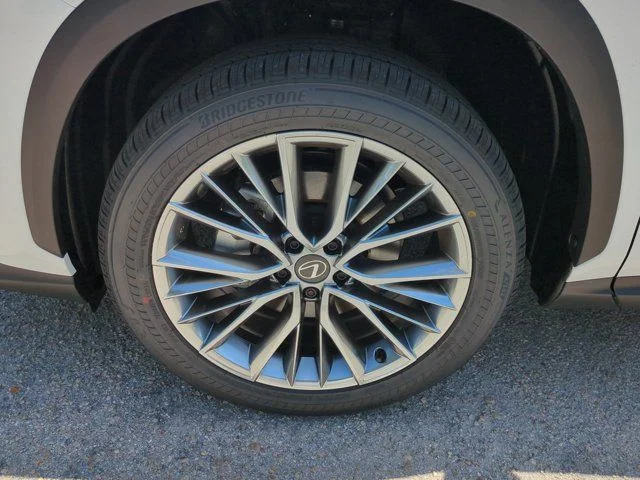 New 2026 Ultra White Lexus  350 LUXURY AWD image 11