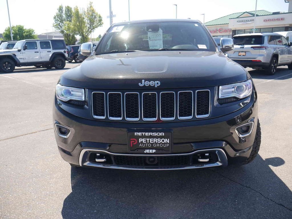 Used 2015 Black Jeep Overland image 2