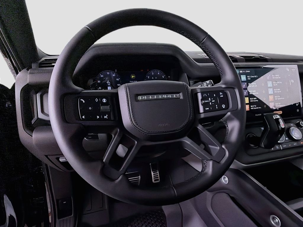 New 2026 Santorini Black Land Rover V8 image 11