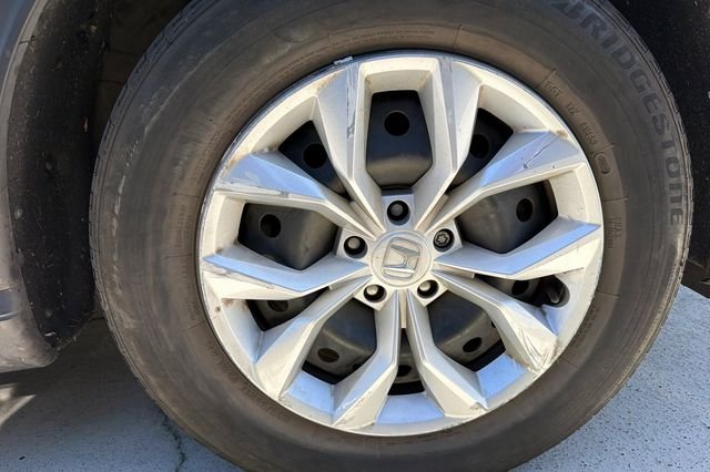 Certified Used 2025 Still Night Pearl Honda LX image 5