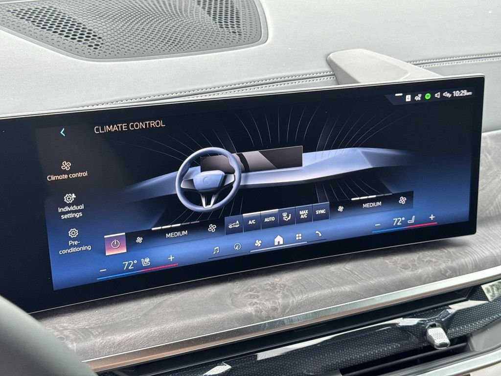 New 2027 Mineral White Metallic BMW xDrive40i image 17